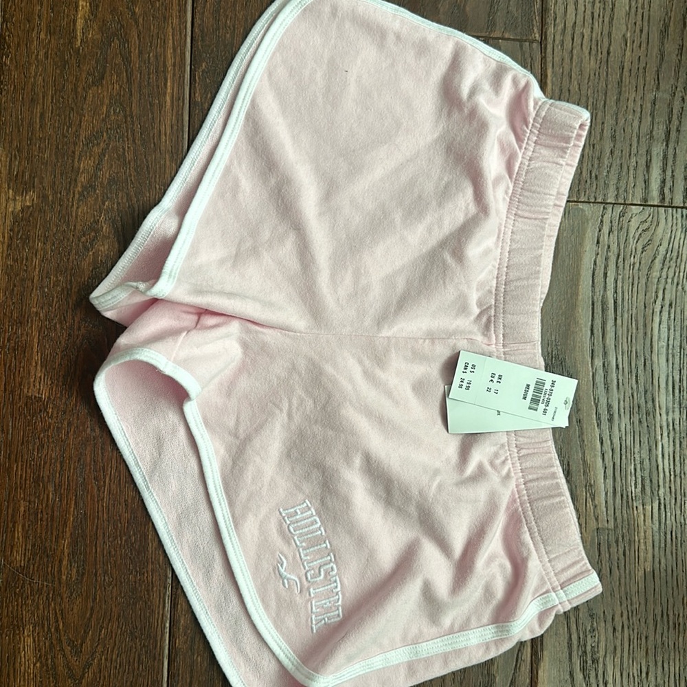 Holster shorts medium pink cotton material with tags